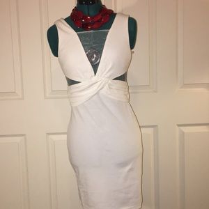 Toy white dres